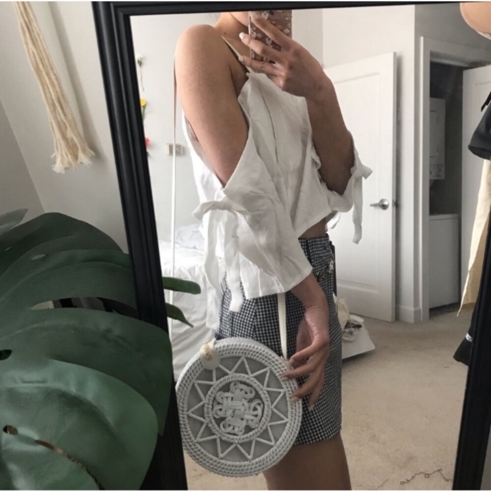 Cold Shoulder Bow Top - Picture 2 of 5